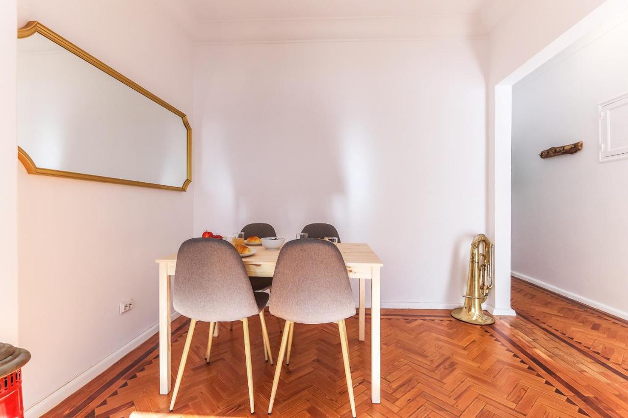 Vita Portucale ! Olaias Design With Terrace Lisboa Екстериор снимка